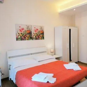 Hostel In City-in, Catania