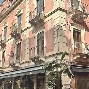 Pensjonat Living Suite Catania Pacini